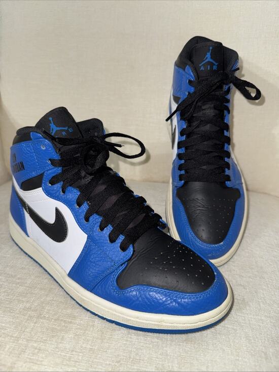 Nike Other - Nike Air Jordan 1 Mid Men Sz 9 332550-400 Soar Blue Black White Shoes No Soles